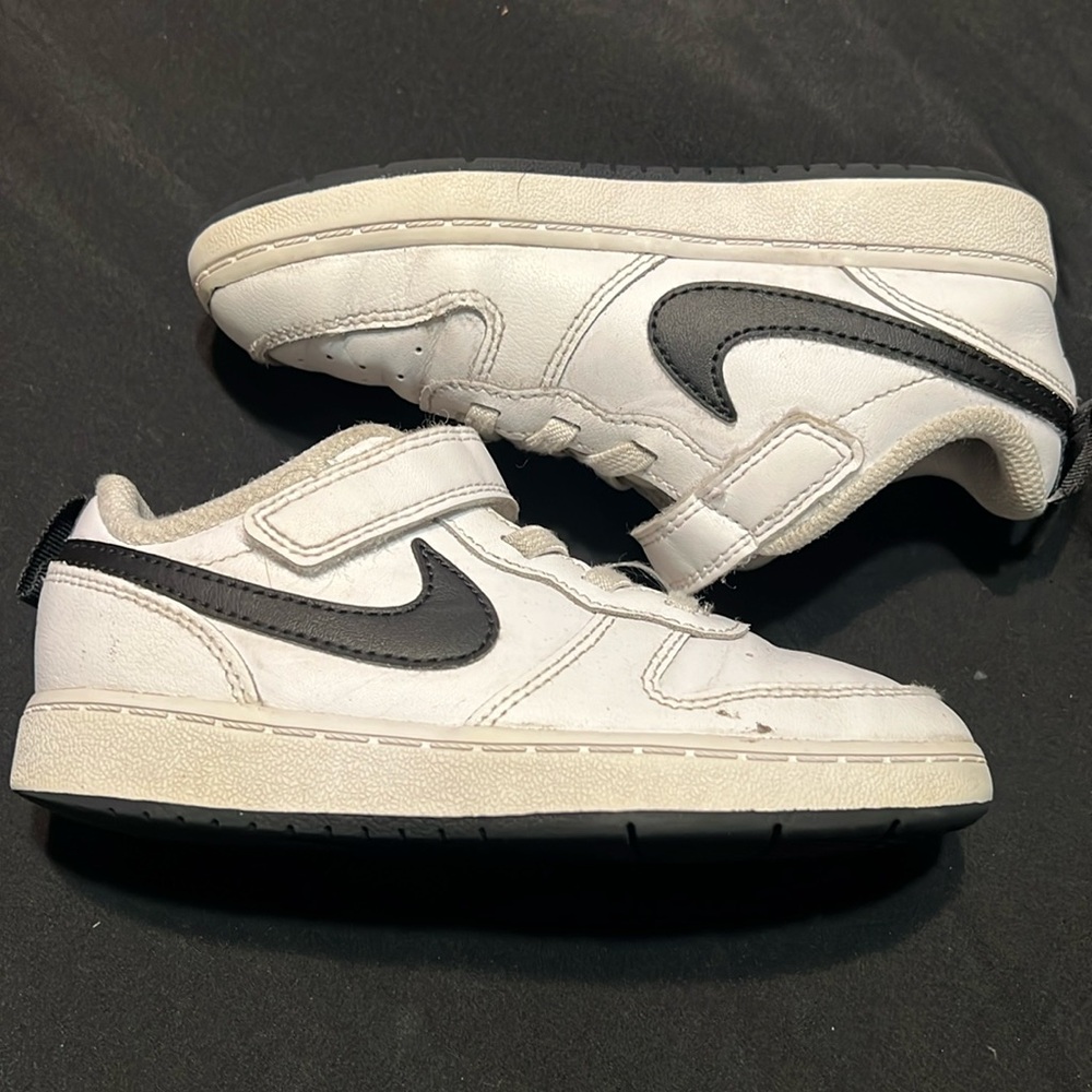 Nike kids shoes